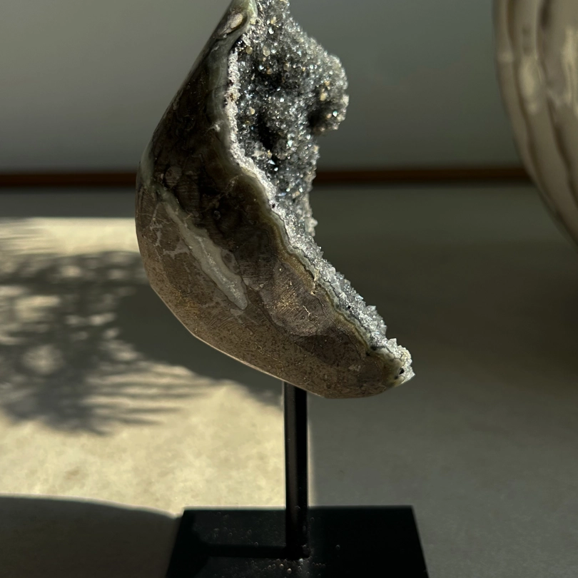 geode di Ametista Nera